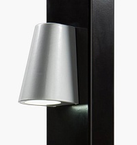 Купить Элегантное LED-освещение Locinox (Бельгия) TRICONE для ворот, цвета zilver и 9005 (черный) в Новошахтинске